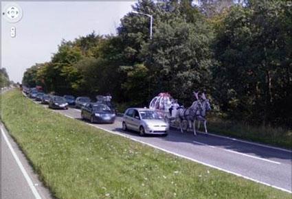 لقطات مثيرة عبر Google Street View 